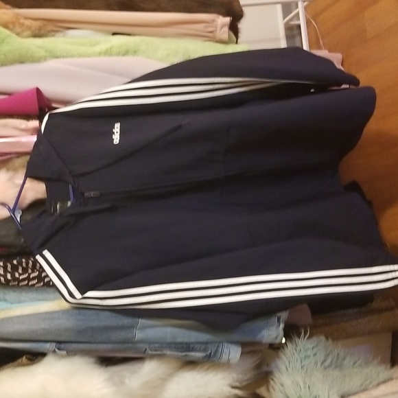 Oversized Adidas Jacket - Picture 3 of 4